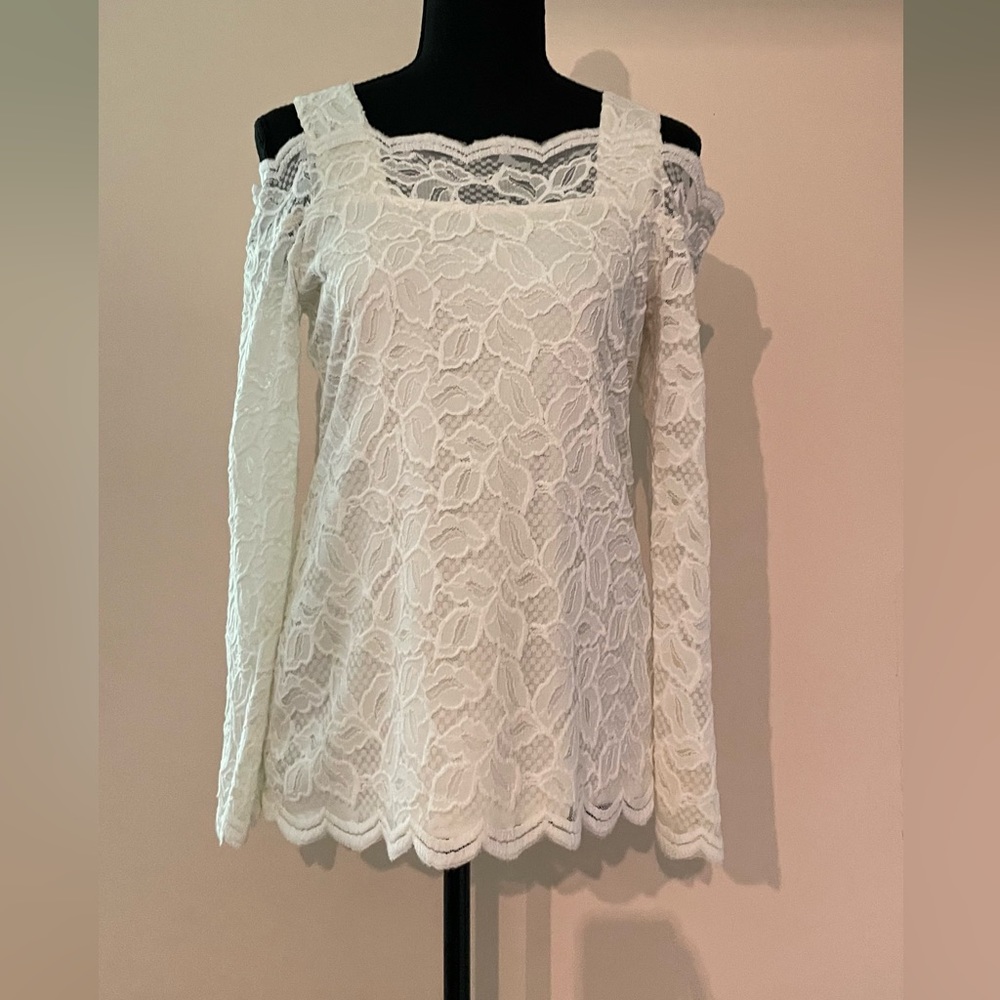 Chicos size 0 top